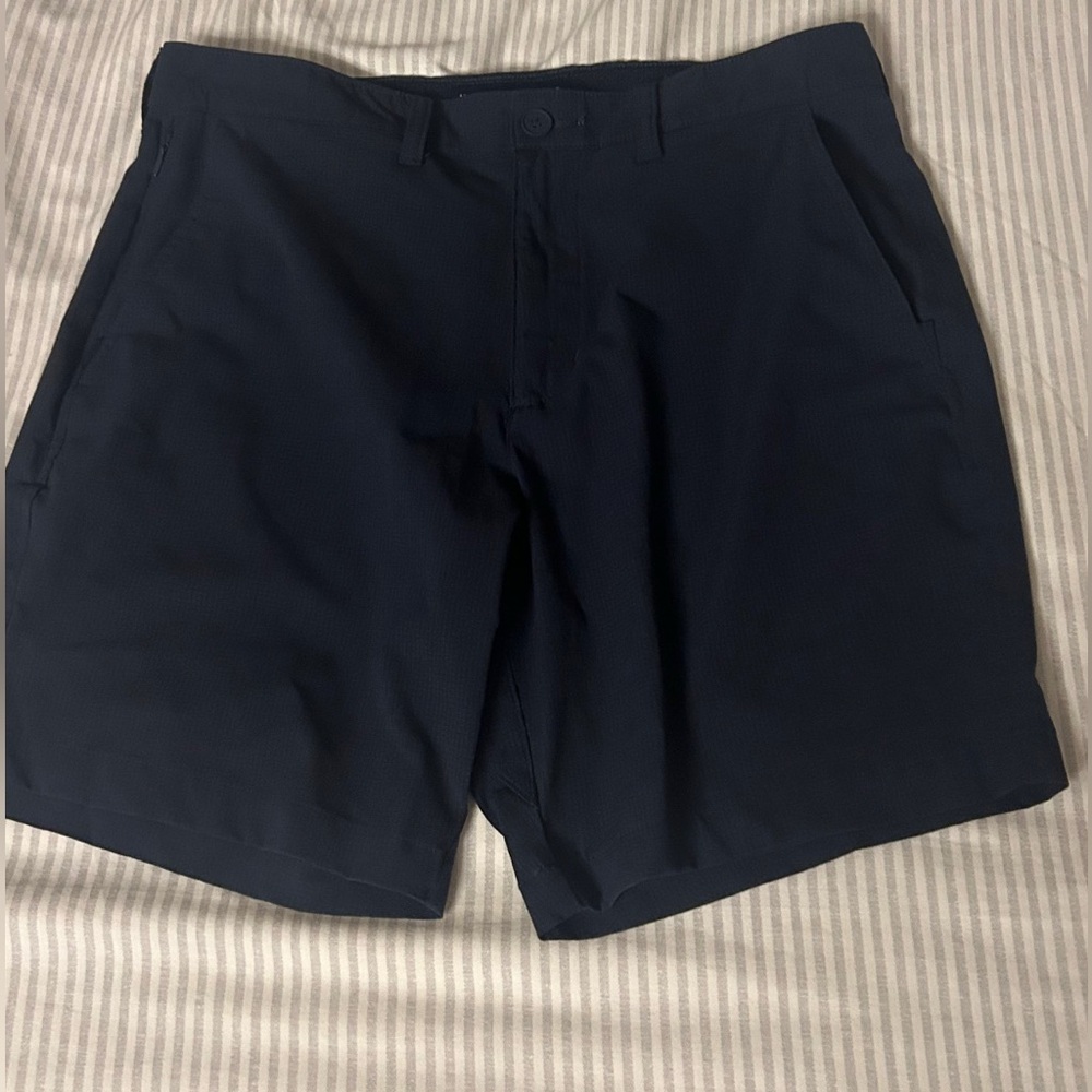 Abercrombie & Fitch Navy Blue Shorts 7inch Inseam Stretchy